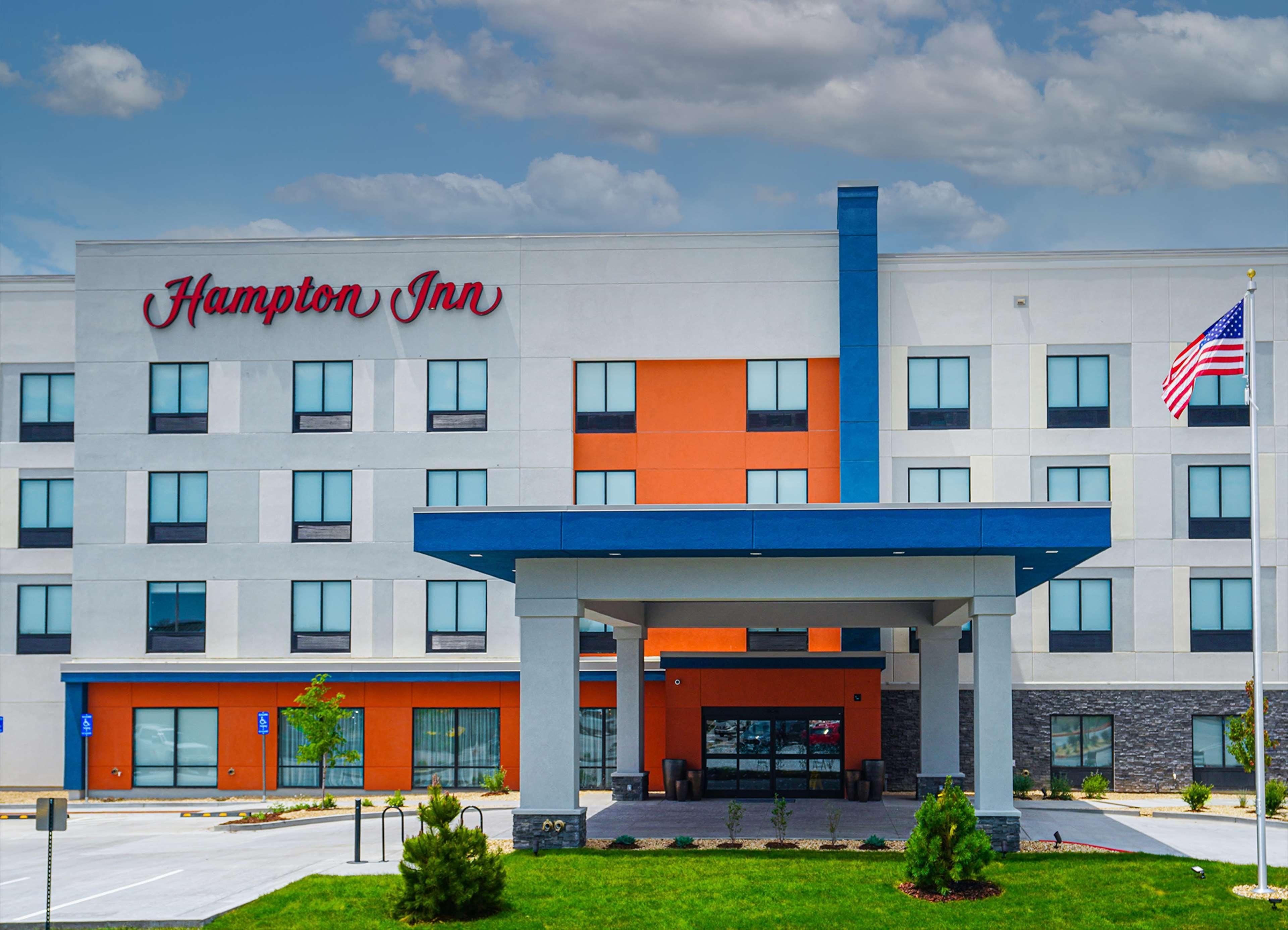 Hampton Inn Colorado Springs I-25 Central Exterior photo